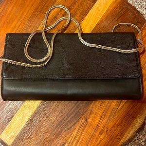 Aldo mixed tones purse with Gold detials! 🖤 barely used